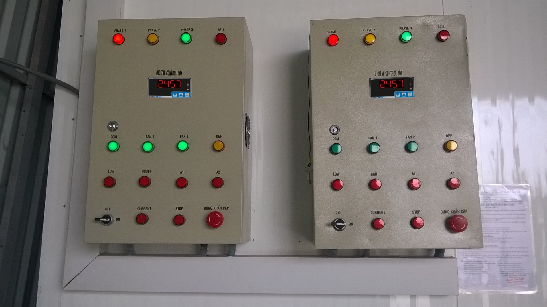 tủ điều khiển áp suất máy nén khí 