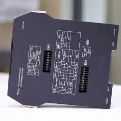 Bộ chuyển đổi Z-4AI có thể cài đặt bằng DIP Switch