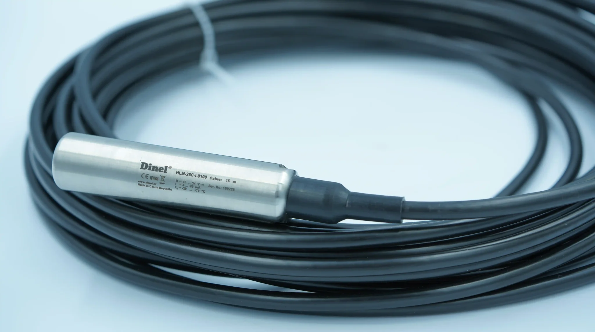 Cảm biến áp suất thủy tĩnh 0-10m dùng cho sông hồ | Dinel HLM-25C