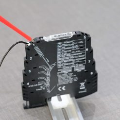 Ô tròn bên dưới chính là nơi kết nối dây tín hiệu của K120RTD
